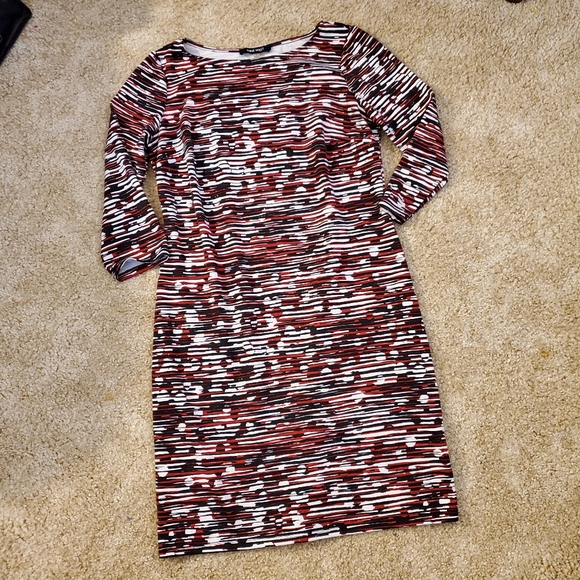 Nine West red, black, white swirl form fitted dress size 8 - Picture 2 of 8